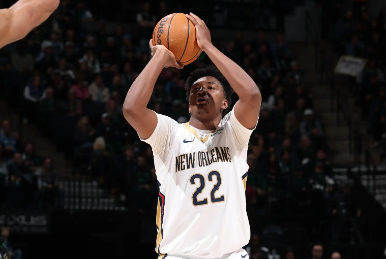 v体育-大半个赛季一点进步都没有，鹈鹕需要调整对内线新秀的培养方式？